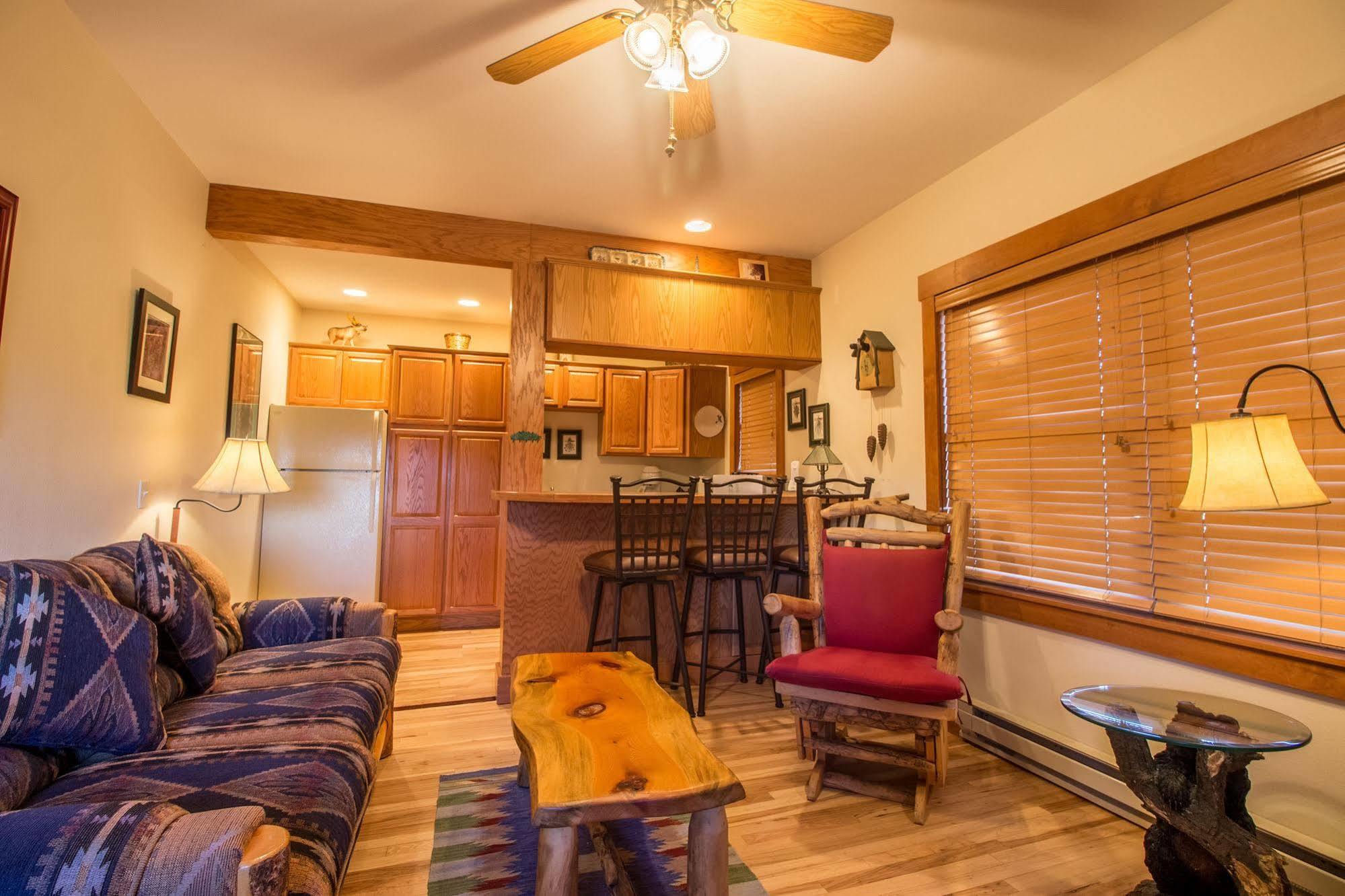 Marys Lake Lodge Mountain Resort And Condos Έστες Παρκ Εξωτερικό φωτογραφία